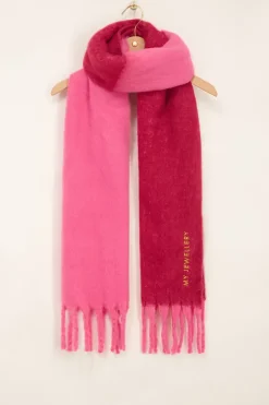 Rood Met Roze Sjaal Met Franjes