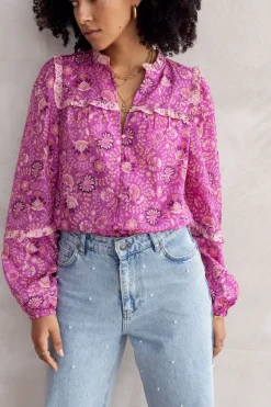 Roze Blouse Met Ruffles En Bloemenprint