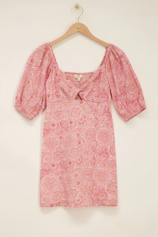 Roze Jurk Met Paisley Print & Pofmouw