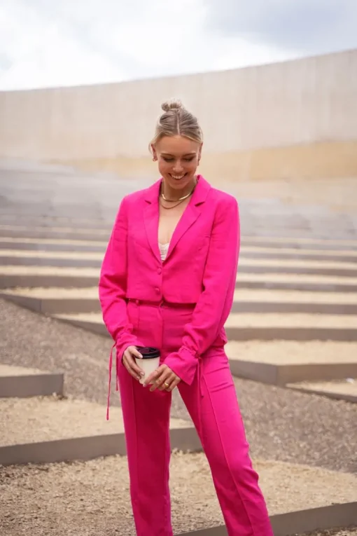 Roze Linnen Look Blazer Cropped