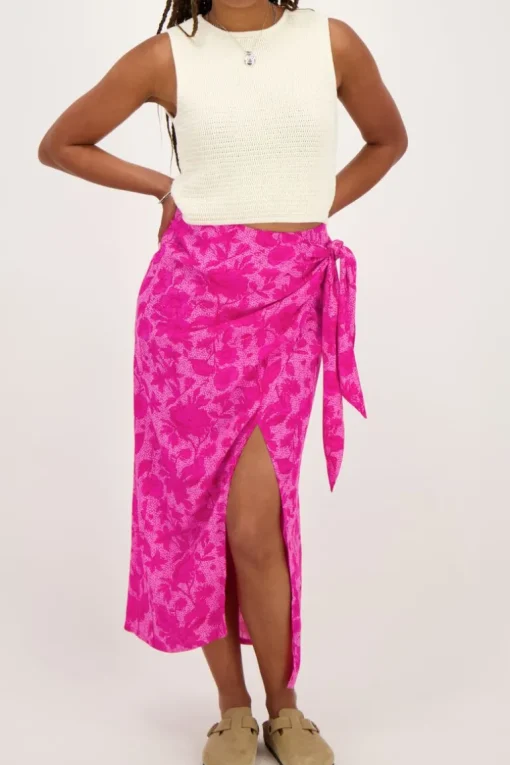 Roze Midi Rok Met Overslag En Bloemenprint