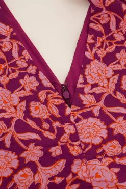 Roze Rimpel Jurk Met Bloem