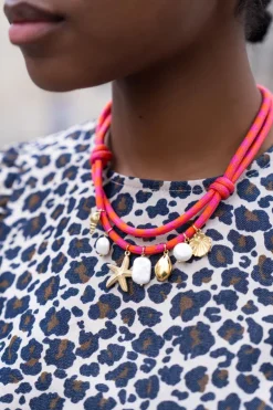 Roze Touwketting Met Schelpen Bedels
