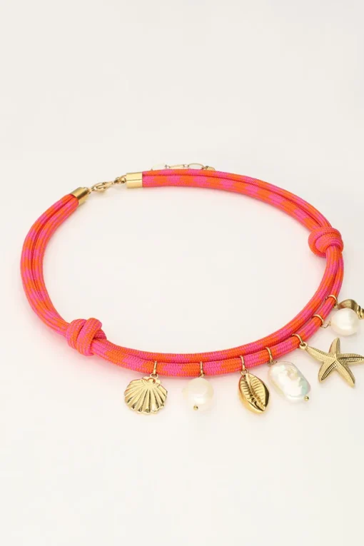 Roze Touwketting Met Schelpen Bedels