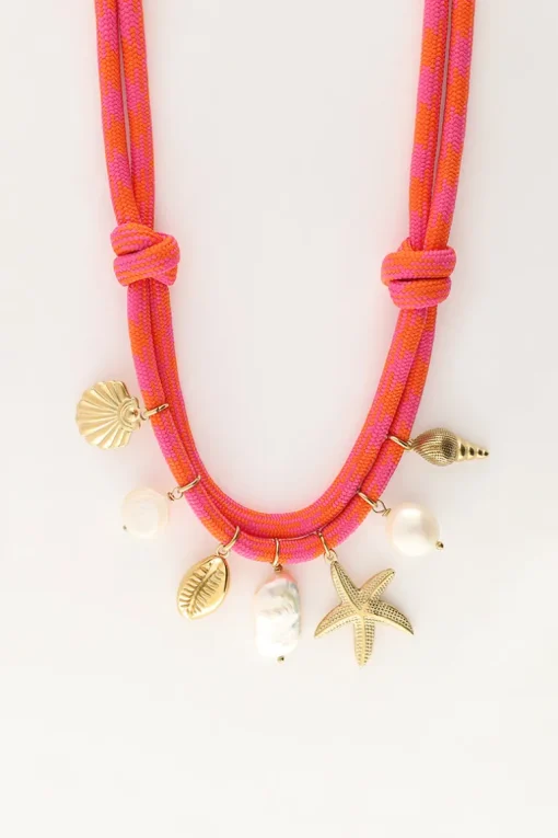 Roze Touwketting Met Schelpen Bedels