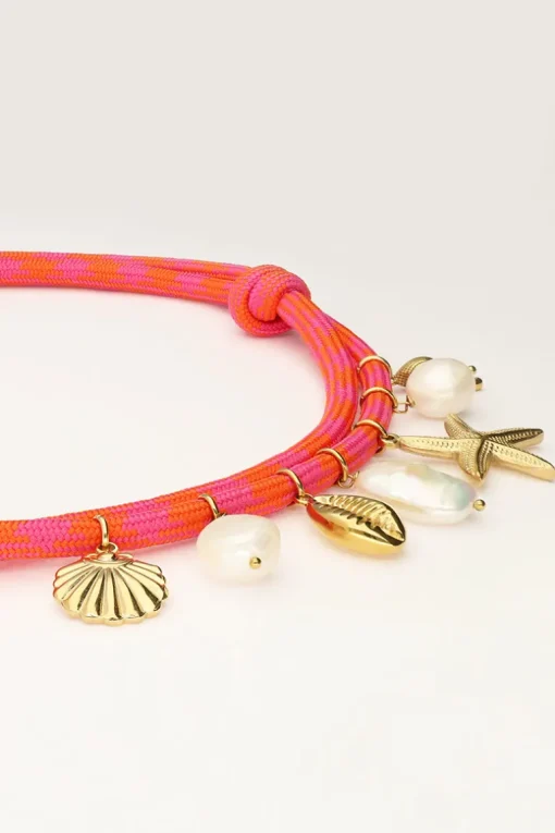 Roze Touwketting Met Schelpen Bedels