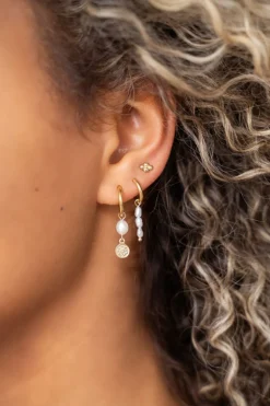 Set Van Drie Oorringen Met Parels