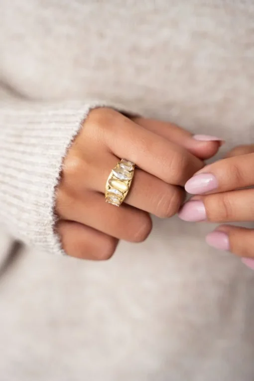 Souvenir Ring Met Stenen