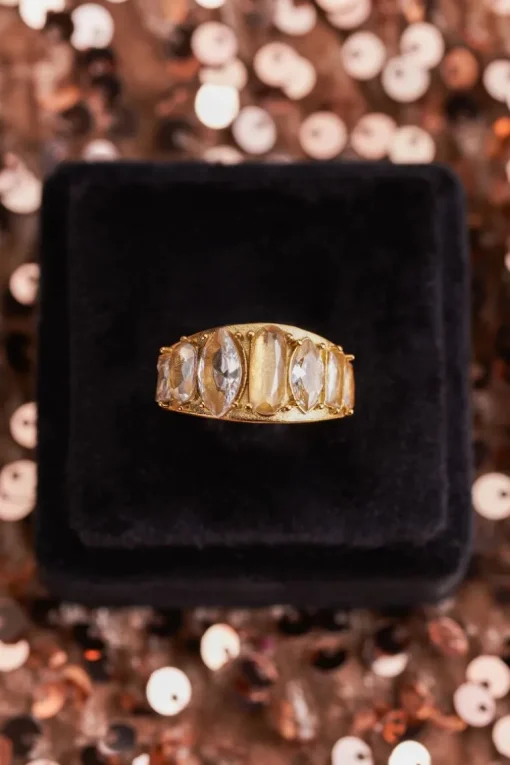 Souvenir Ring Met Stenen
