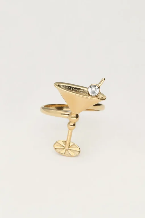 Starry Ring Cocktail