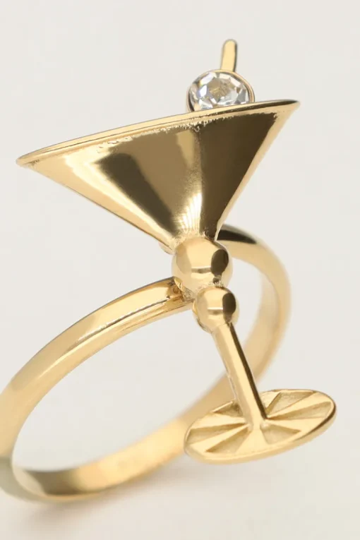 Starry Ring Cocktail