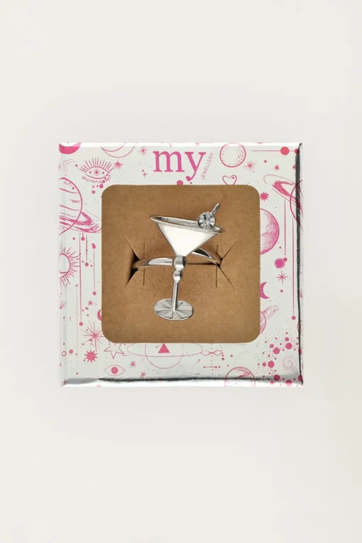 Starry Ring Cocktail
