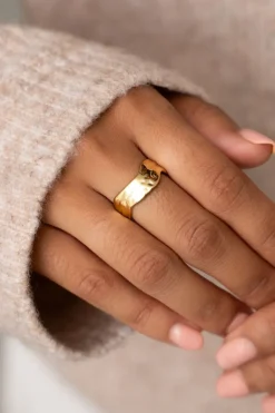 Statement Ring Met Wave