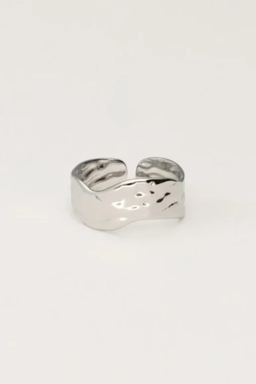 Statement Ring Met Wave
