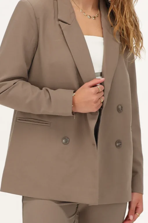 Taupe Blazer Met Dubbele Knopen
