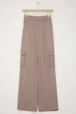 Taupe Cargo Wide Leg Met Satijnen Look