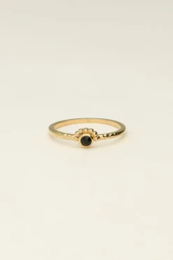 Universe Ring Met Klein Zwart Steentje
