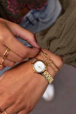 Vintage Armband Connected