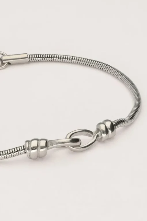 Vintage Armband Connected