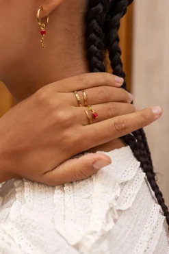 Vintage Ring Met Gekleurde Roos
