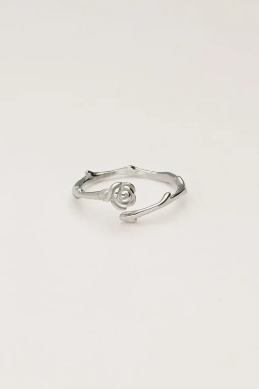 Vintage Ring Met Platte Roos