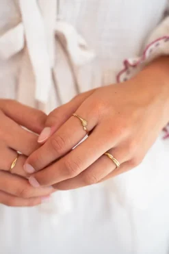 Vintage Ring Met Platte Roos