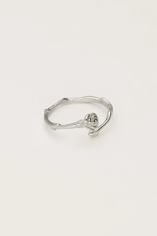 Vintage Ring Met Platte Roos