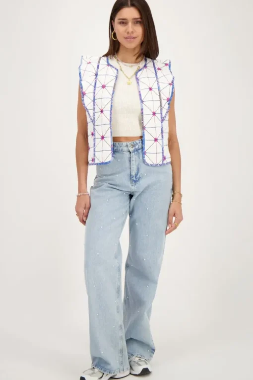 Wit Gilet Met Blauw En Roze Embroidery