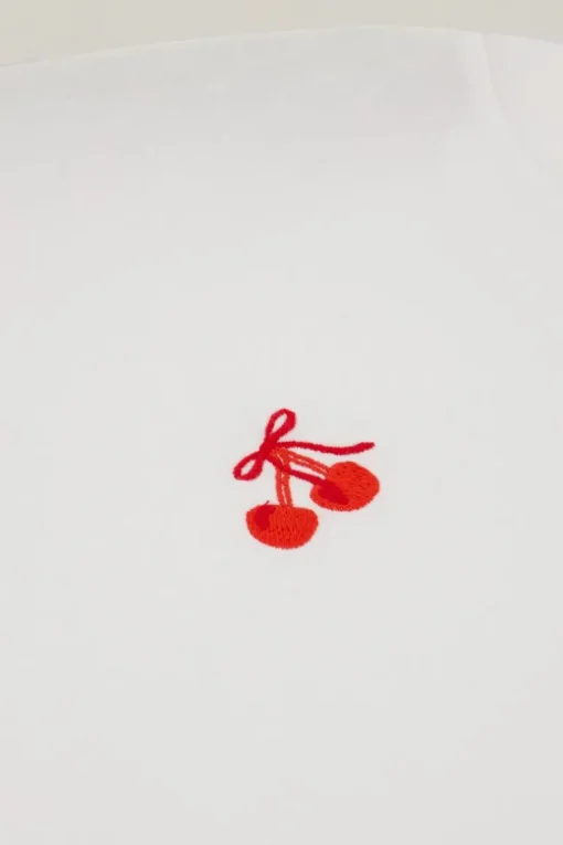 Wit T-shirt Met Rood Kersje