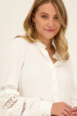 Witte Blouse Met Kanten Details
