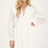 Witte Jurk Met V-hals En Tapes