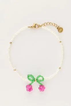 Witte Kralen Armband Met Kers