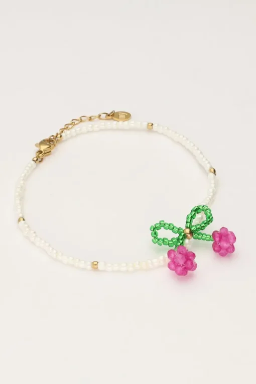 Witte Kralen Armband Met Kers
