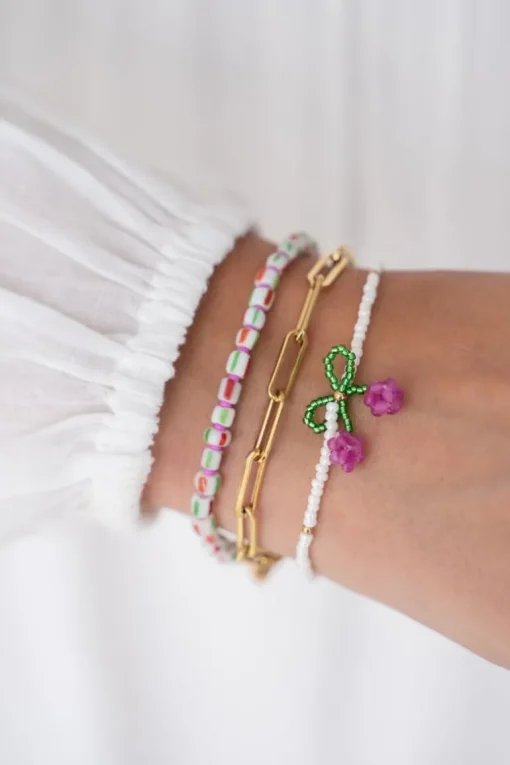 Witte Kralen Armband Met Kers
