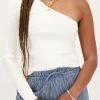 Witte One-shoulder Top