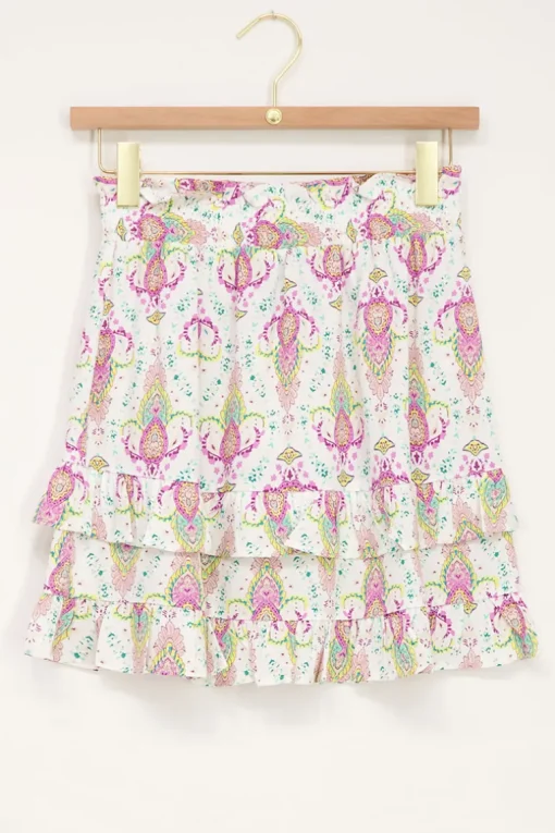 Witte Rok Met Gekleurde Boho Print