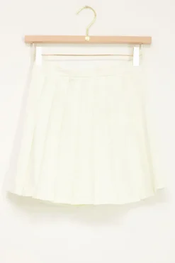 Witte Skort Met Plissé