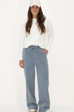 Witte Sweater 