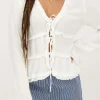 Witte Top Met Koordjes En Flared Mouwen