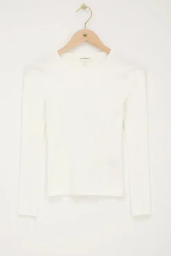 Witte Top Met Rib En Babylock