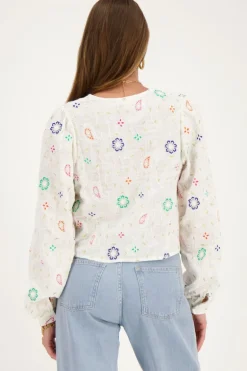 Witte Top Met Strikjes En Multikleur Embroidery