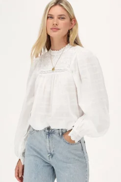 Witte Top Met Tapes En Embroidery