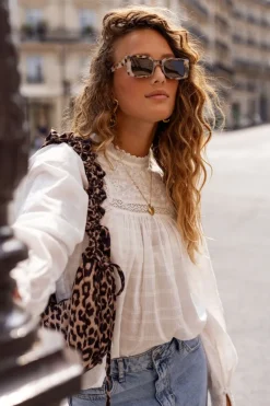 Witte Top Met Tapes En Embroidery