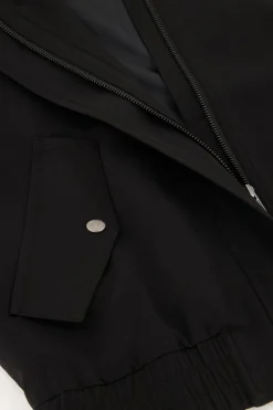 Zwart Gilet Met Kraag En Zakken