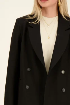 Zwarte Blazer Met Dubbele Knopen