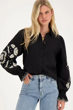 Zwarte Blouse Met Beige Embroidery
