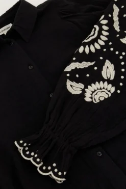 Zwarte Blouse Met Beige Embroidery