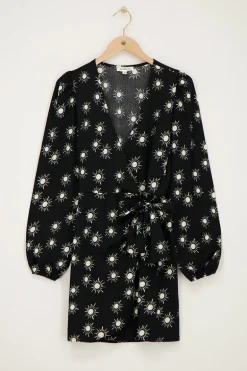 Zwarte Crinkle Wikkeljurk Met Zonnetjes Print