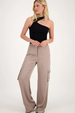 Zwarte Cut-out Top