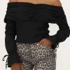 Zwarte Off-shoulder Top Met Structuur